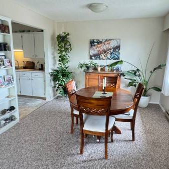 2 BEDROOM SUITE WITH LARGE BALCONY - Photo 4