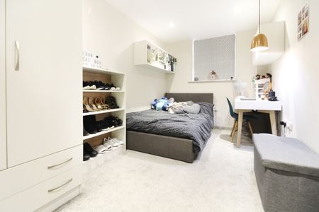 Corner House, Cathays - Photo 2