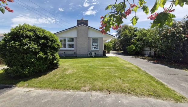 Charming 3-Bedroom Home in Mairehau - Photo 1