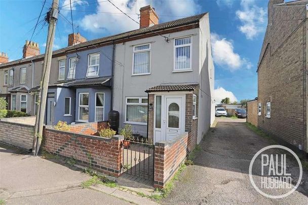 London Road, Gisleham, NR33 - Photo 1
