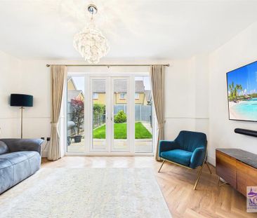 4 bedroom semi-detached house to rent - Photo 1