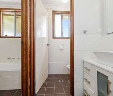 3 Dunbar Place, Mount Annan NSW 2567 - House For Rent | Domain - Photo 5
