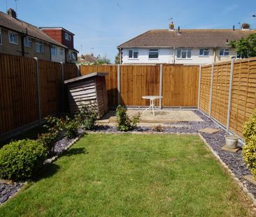 2 bedroom semi-detached house to rent - Photo 4