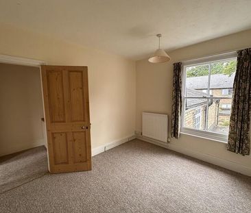 3 bedroom end of terrace house to rent - Photo 4