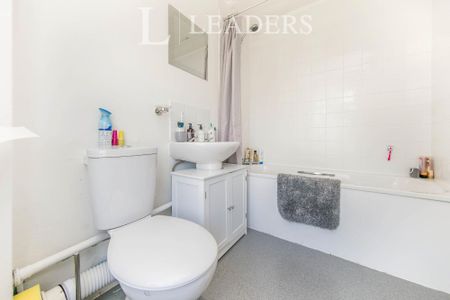 1 bedroom house to rent Barrack Street, Colchester, CO1 - Photo 4