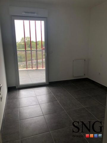 T3 AVEC BALCON + PARKING - Photo 5