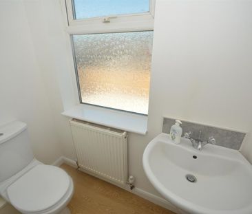 2 bedroom House To Let - Photo 6