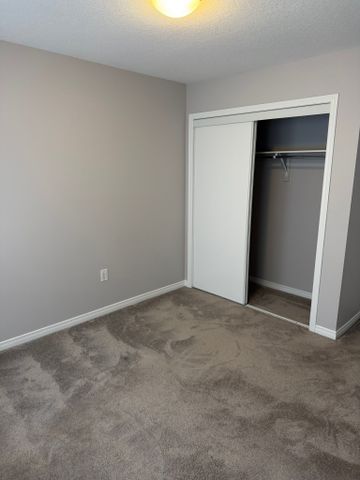 For Lease - 8273 Tulip Tree Drive Unit# 31, Niagara Falls, Ontario - Photo 4