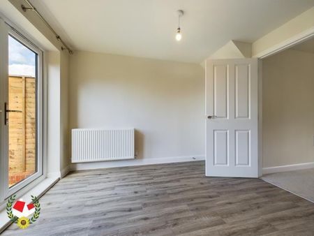 Williams Crescent, Yate, Bristol - Photo 3