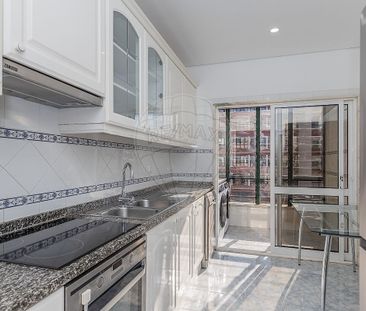 Apartamento T4 em Lisboa - Photo 4