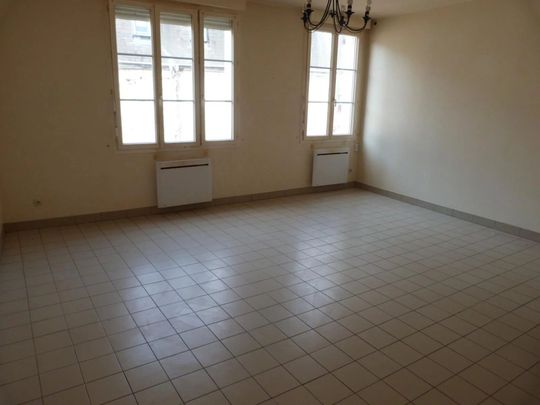 Location Appartement 3 pièces 80 m2 à Vierzon - Photo 1