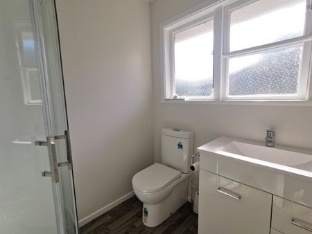 Clouston Park Living - Photo 5