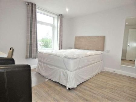 Leek Road, Stoke, Stoke-on-trent, ST4 - Photo 4