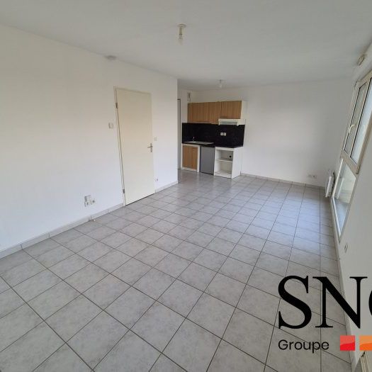 T1 AVEC 1 PARKING - Photo 1