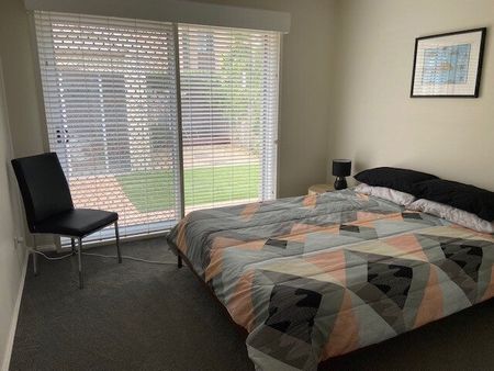 Hamilton South - Photo 5