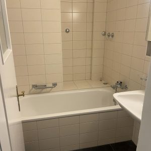 WG zimmer für Frauen in Wiedikon - Photo 2
