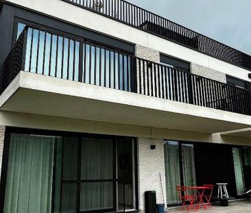 Appartement te huur in Wevelgem voor € 835 met 2 slaapkamers - Photo 2