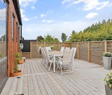 Gullrisvägen, Upplands Väsby - Photo 1