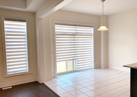 For Lease - 63 Blenheim Circle, Whitby, Ontario - Photo 3