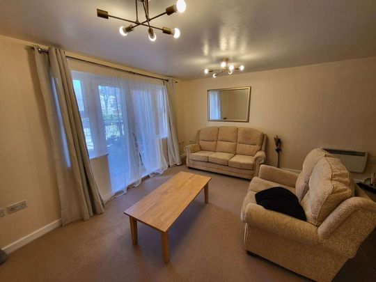 2 bedroom flat to rent - Photo 1