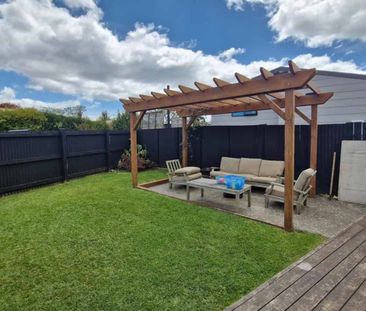 Freshly Updated With Garden Retreat - Photo 3