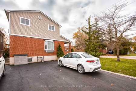 For Lease - 35 Wildwood Avenue Unit# 2, Richmond Hill, Ontario - Photo 4