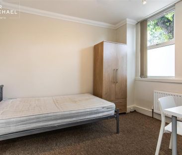 6 bedroom terraced house to rent - Photo 6