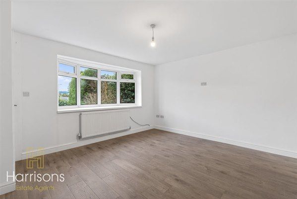 Somerton Road, Bolton - Photo 1