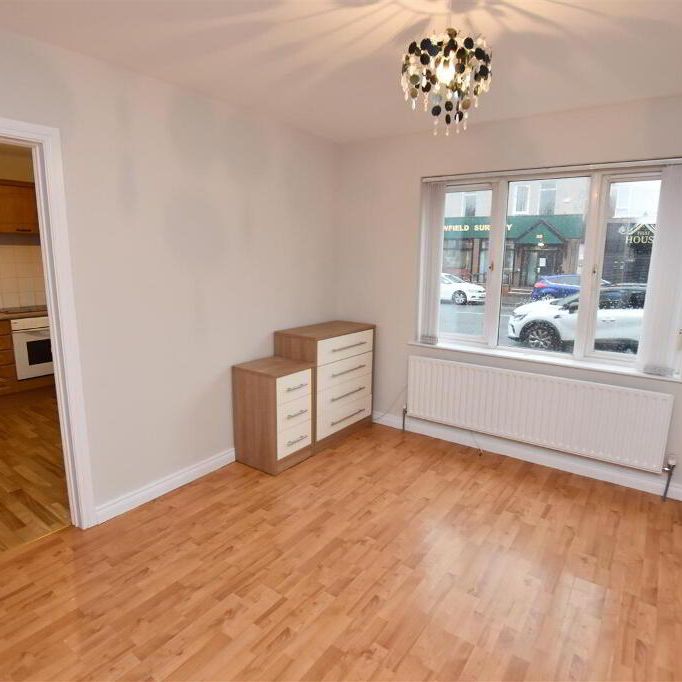 15 Kingscourt Close, Belfast, BT6 9AP - Photo 1