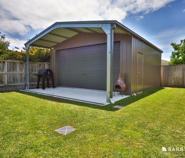 Comfort, Space & Convenience in the Heart of Pakenham - Photo 5