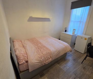 Room in a Shared House, Roseberry Gardens, N4 - Photo 5