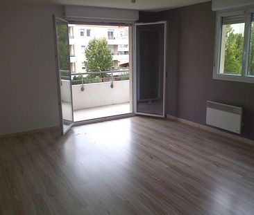 location Appartement T3 DE 64.4m² À MARSEILLE - Photo 1