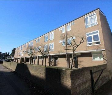 Watling Court, High Street, Elstree, Borehamwood, Hertfordshire, WD6 - Photo 6