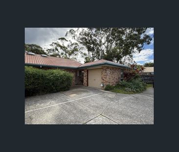 TWO - BEDROOM TOWNHOUSE - Photo 4