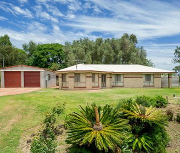 Spacious Country Retreat – Just 20 Mins from CBD! - Photo 3