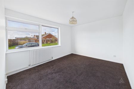 Henhurst Ridge, Burton-On-Trent DE13 9TH - Photo 5