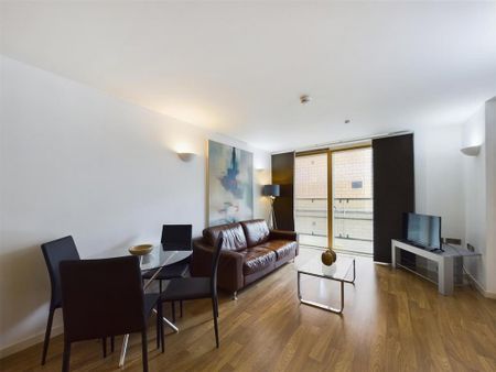 2 bedroom apartment to rent - Photo 2