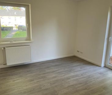 Renovierte und einzugsbereite 2 Zimmer-Wohnung mit Balkon in Wetter... - Photo 1