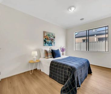 “Family Retreat in the Heart of Point Cook” - Photo 1