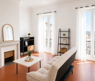 Location Appartement 2 pièces 50m² MARSEILLE 6ème - Photo 3