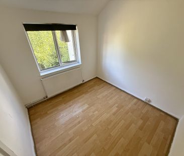 Stamford Road, Kettering - Photo 5