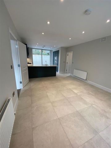 Clontarf, Dublin 3, Dublin - Photo 5