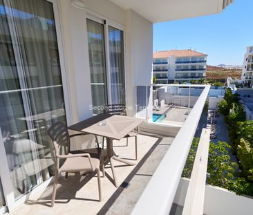 Beautiful New and modern 2 bedroom apartments for rent in Palm mar - Photo 3