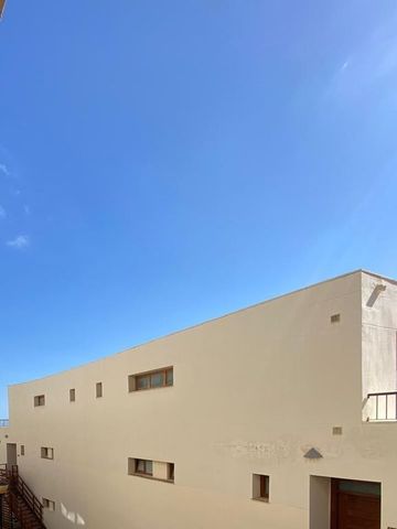 3 bedroom luxury Flat for rent in Marbella Del Este, Andalusia - Photo 4