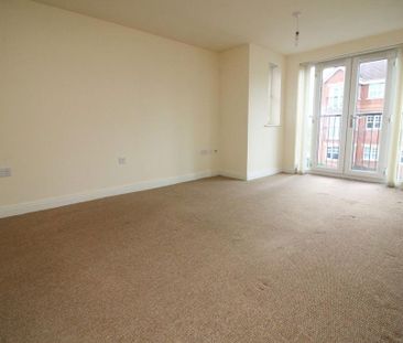 2 bedroom flat to rent - Photo 3
