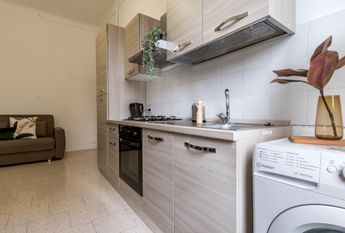 Single room in Via Francesco Brioschi