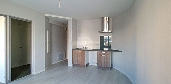 Location Appartement 2 pièces 30m² - Photo 2