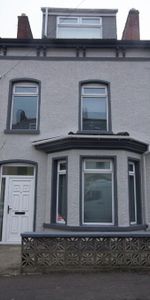 STUDENT ACCOMMODATION, 5 Fairman Place, Derry/Londonderry, BT48 7LD - Photo 4