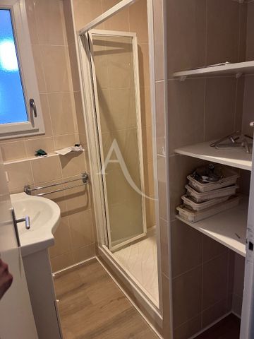 Location Appartement 4 pièces 69m² - Photo 2