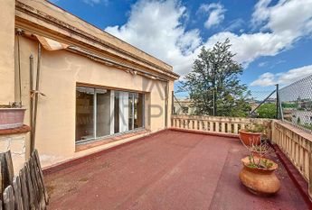 Casa señorial junto a la Clínica Teknon, Barcelona